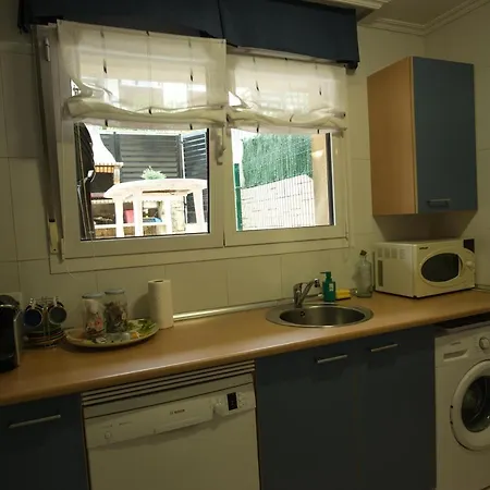 Casa Con Terraza 4 Personas En Plentzia Mendiondo